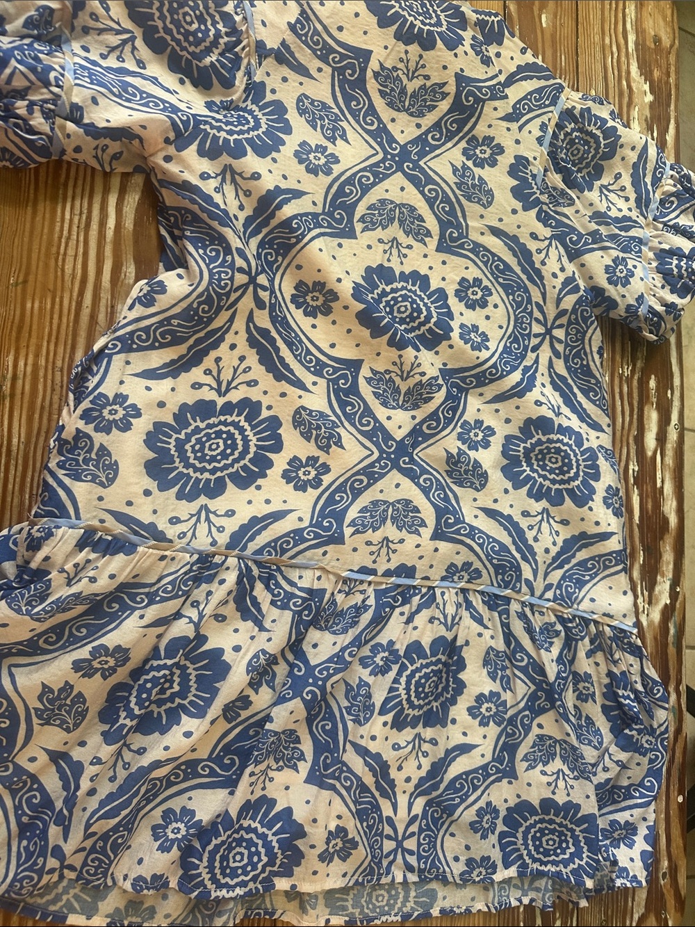GIGI Blue & Cream Floral Puff-Sleeve drop waist Dress - Picture 5 of 5